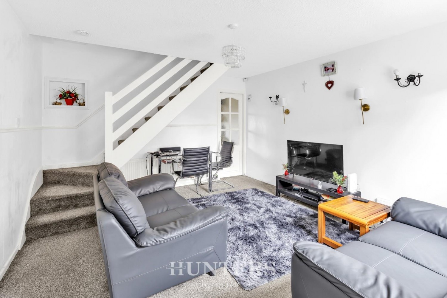 Butterworth Street, Middleton, M24