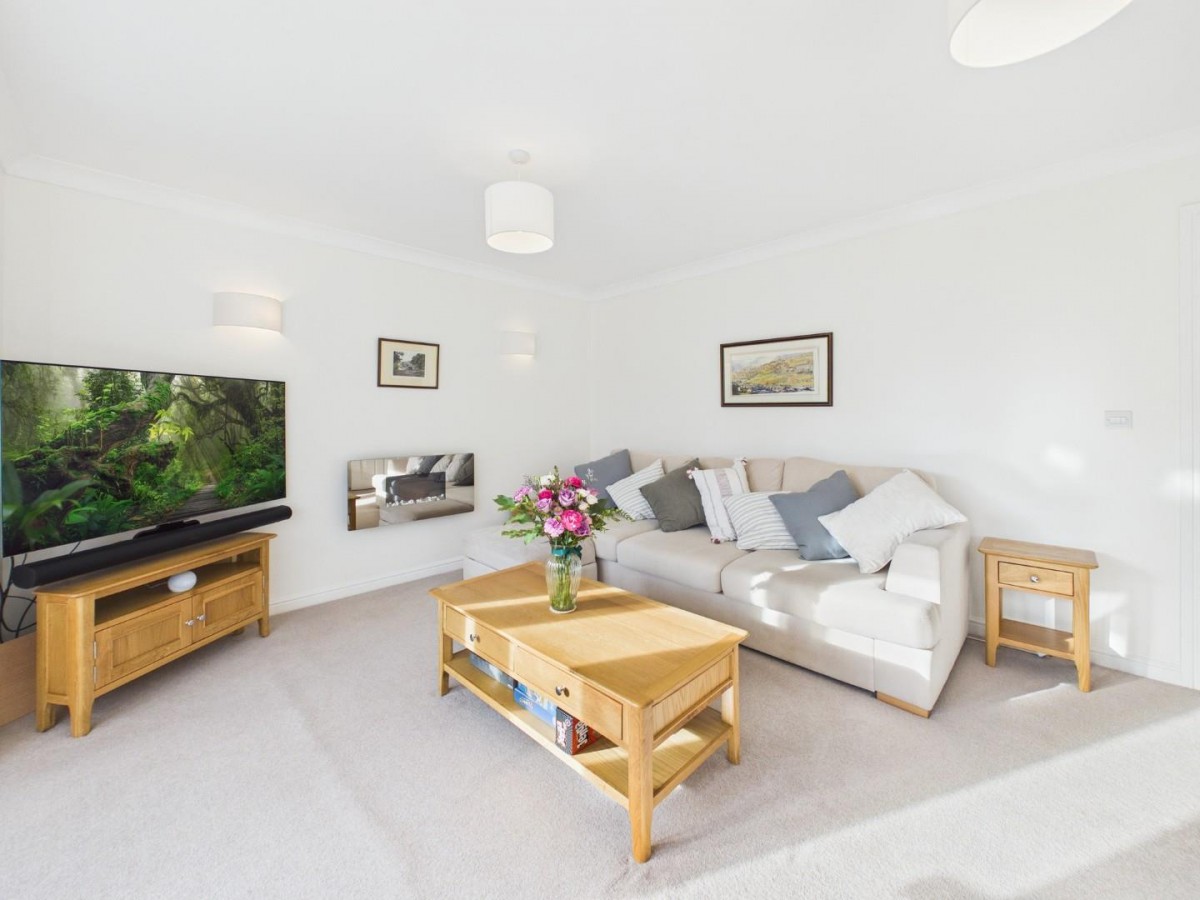 Tulyar Court, Bingley