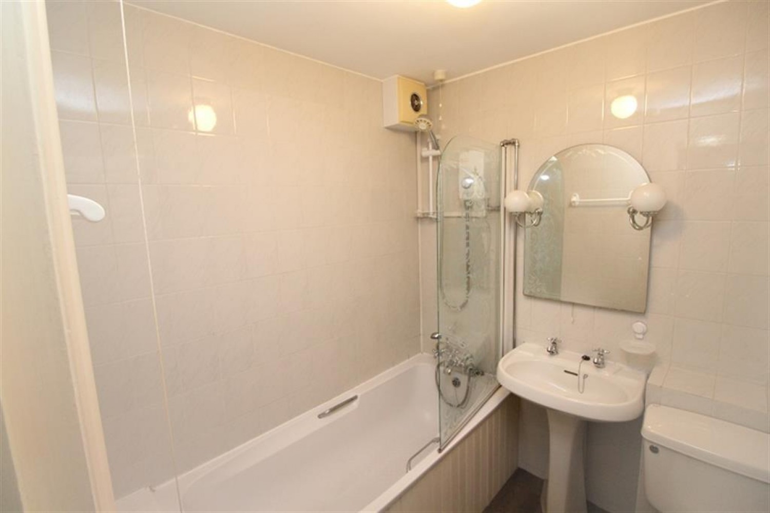 Gosport Street, Lymington, SO41 9BE