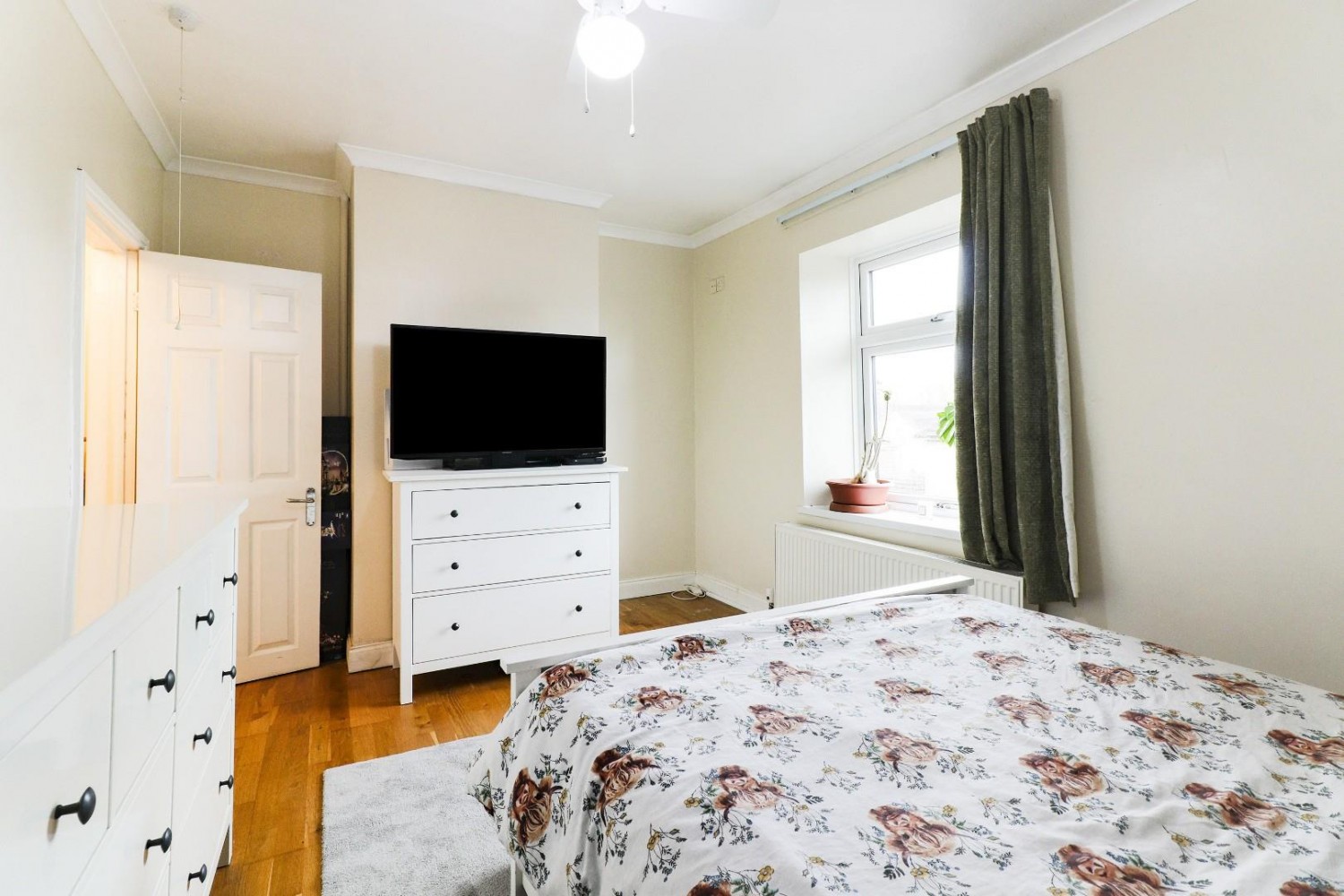 Thorncliffe Lane, Chapeltown, Sheffield