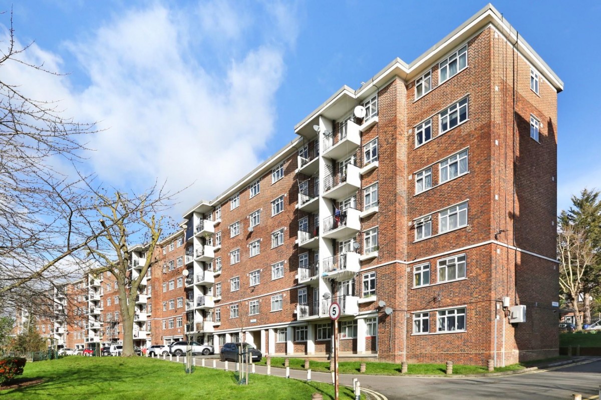 Lordship Lane, London