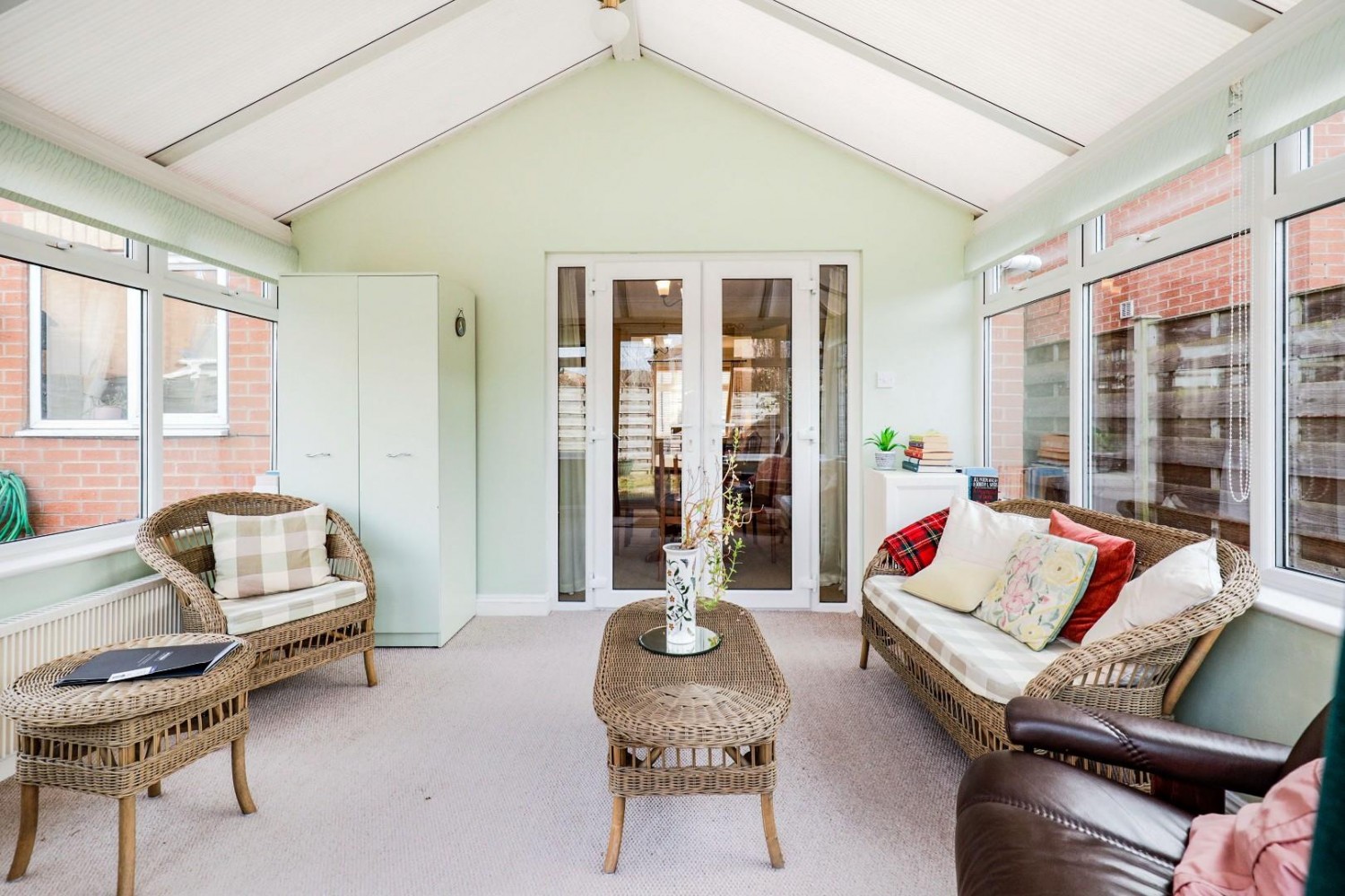 Wharnscliffe Drive, York