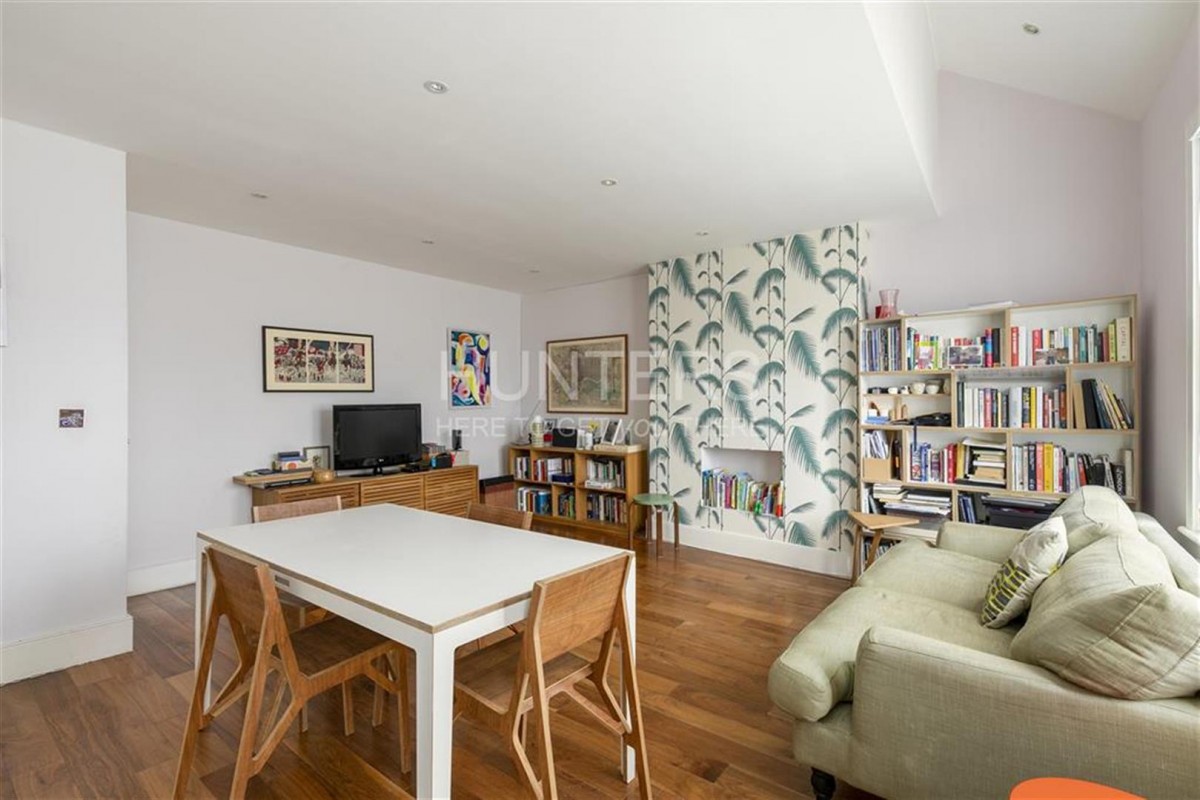 Gascony Avenue, London, NW6