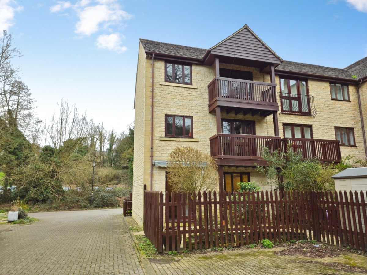 Bowbridge Lock, Stroud