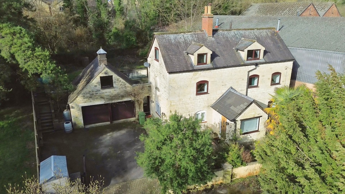 Well Cottage, Woodchester, Stroud