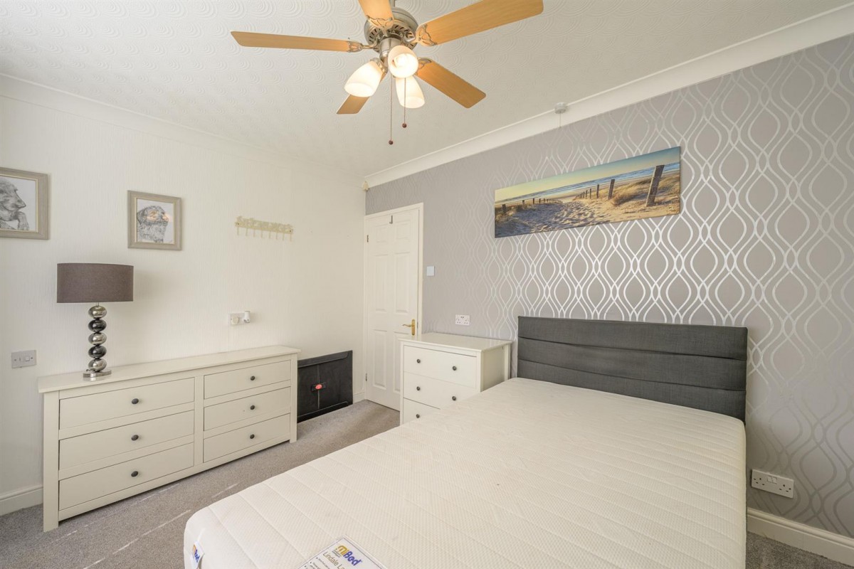 Barnett Lane, Stourbridge, DY8 5PX