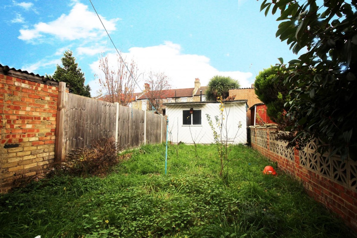 Smithies Road, Abbey Wood, SE2 0TF