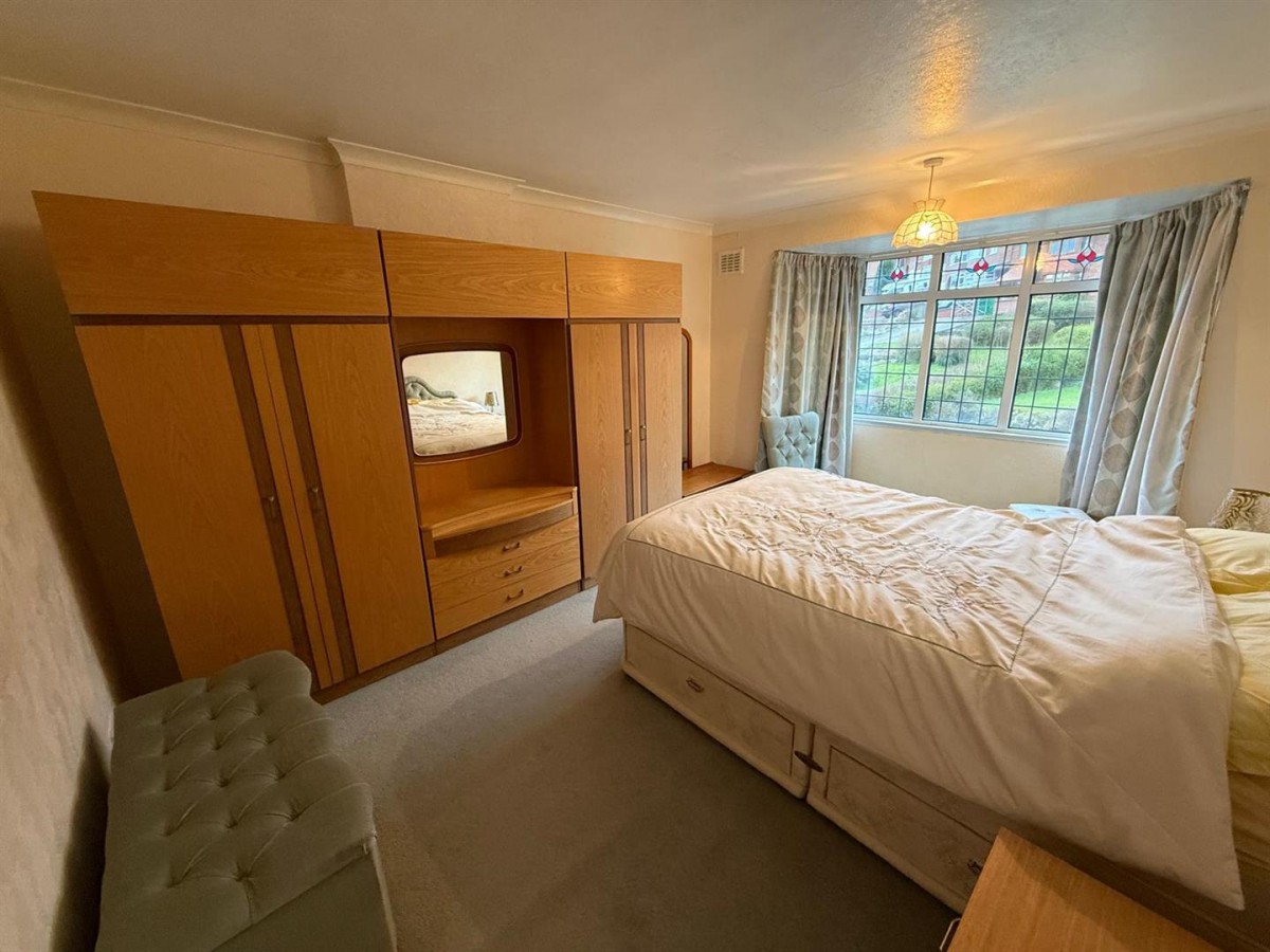 York Crescent, Stourbridge, DY8 4RT