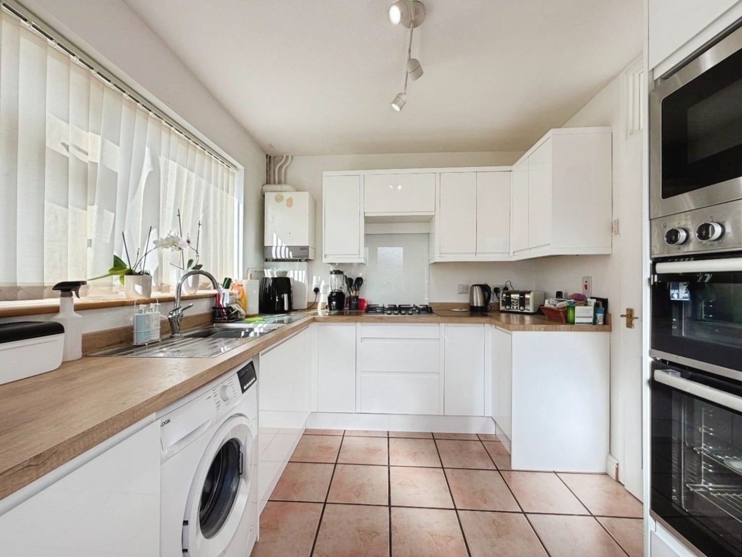 Tritton Close, Kennington, Ashford