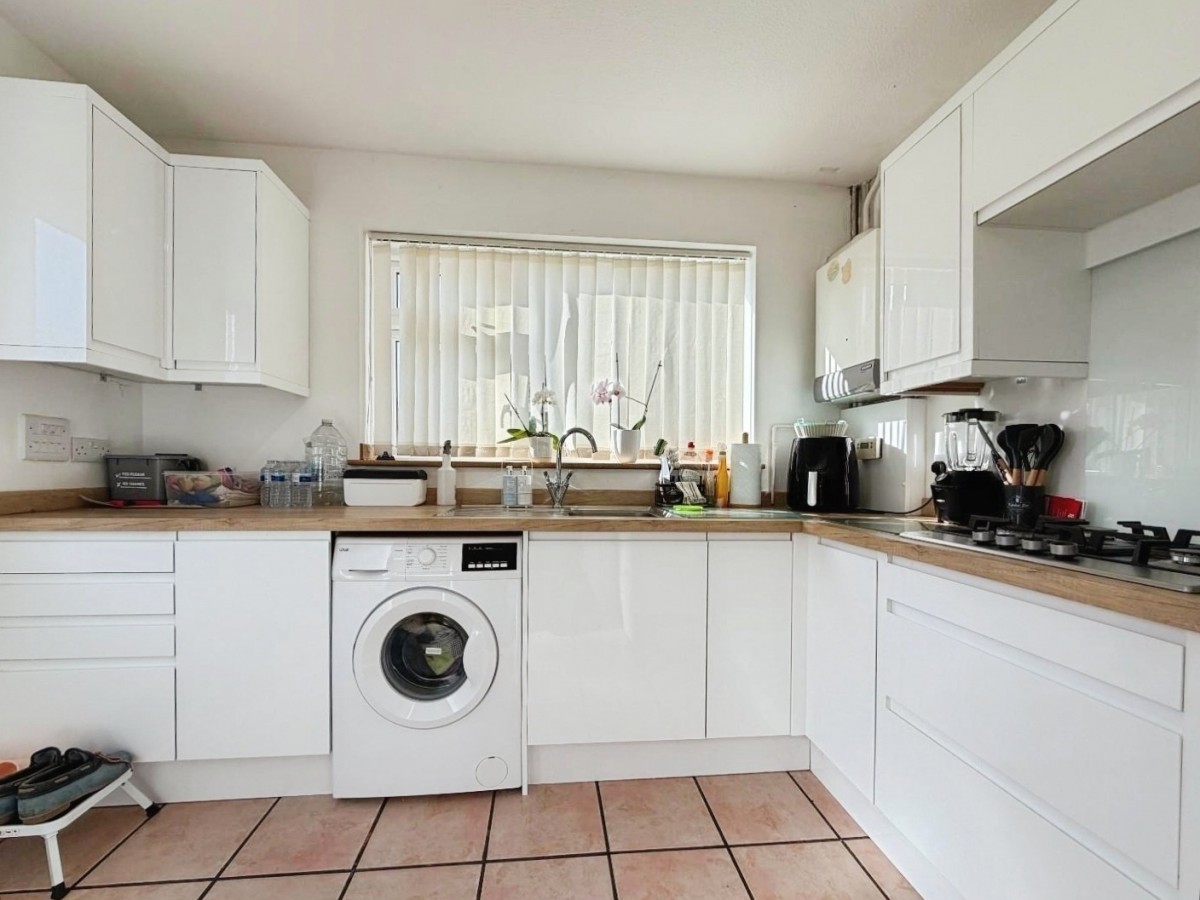 Tritton Close, Kennington, Ashford