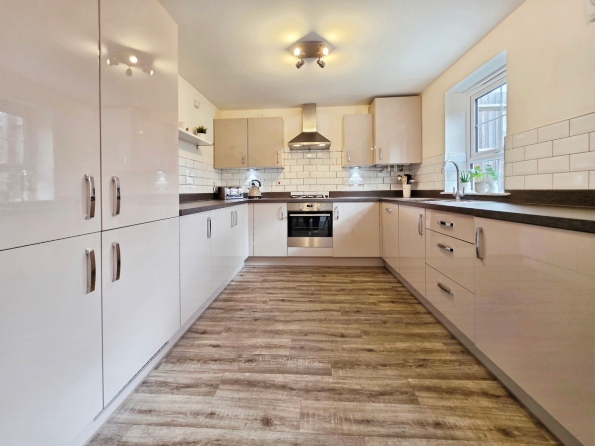 Great Oldbury Drive, Great Oldbury, Stonehouse