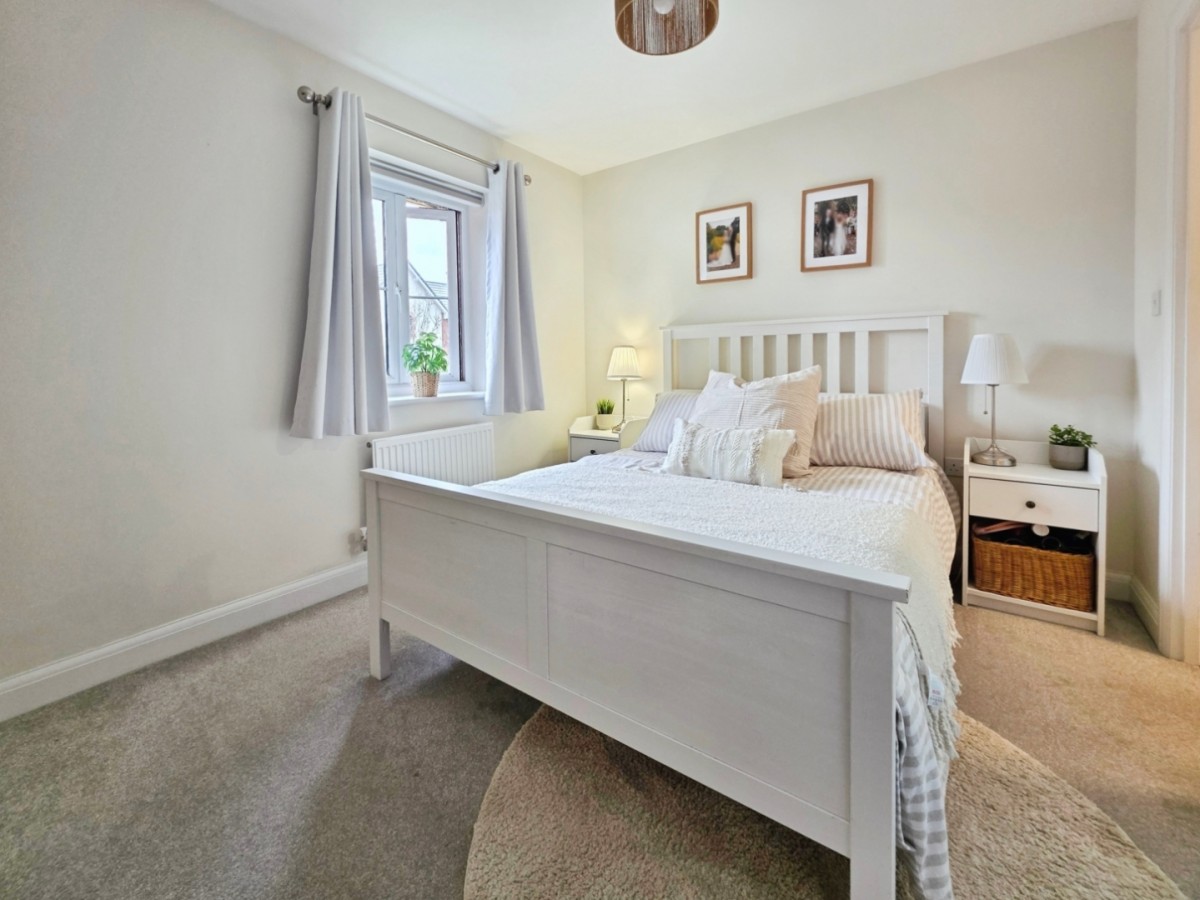 Great Oldbury Drive, Great Oldbury, Stonehouse