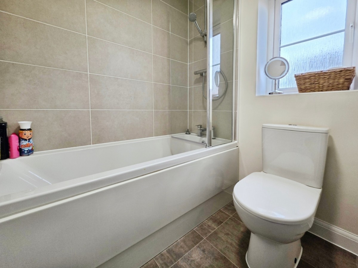 Great Oldbury Drive, Great Oldbury, Stonehouse