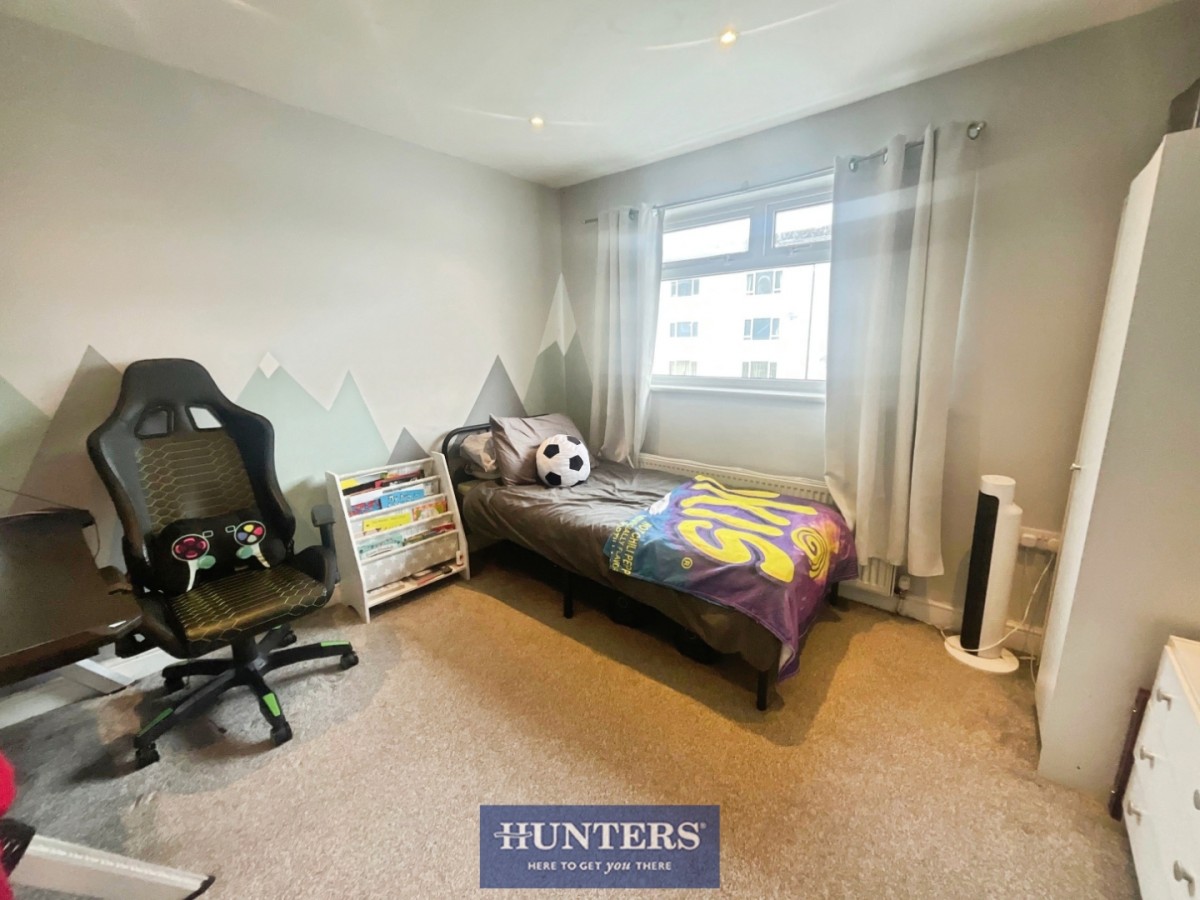 Glenville Walk, Stalybridge