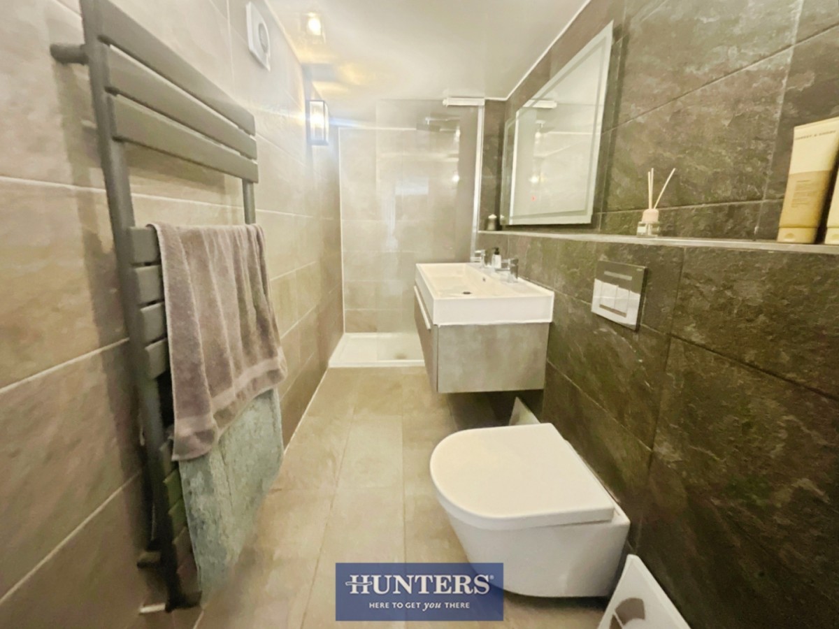 Glenville Walk, Stalybridge