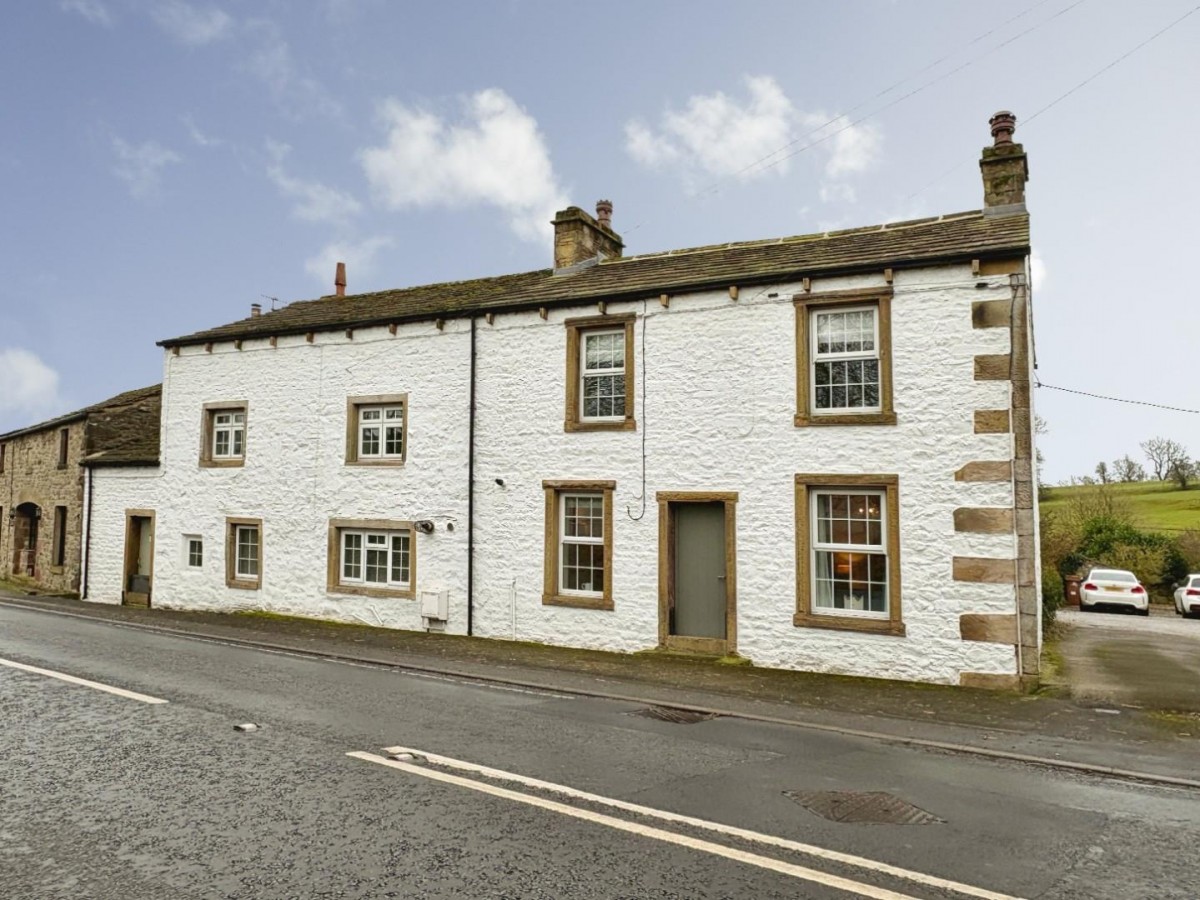 Coniston Cold, Skipton