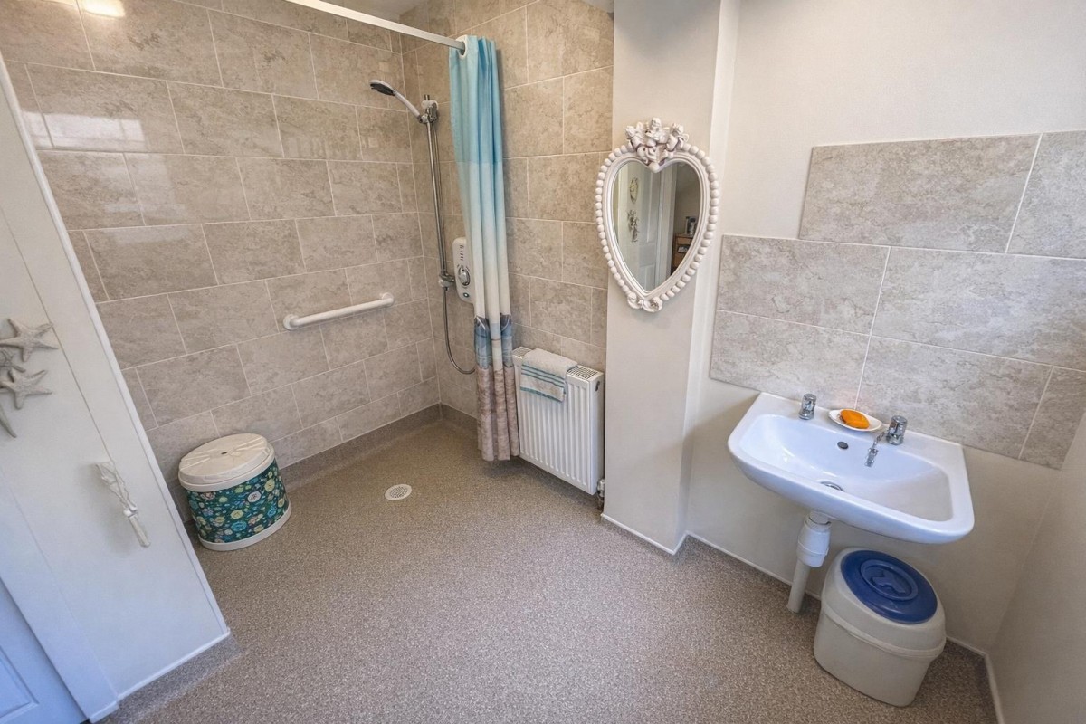 Tiled House Lane, Brierley Hill, DY5 4LG