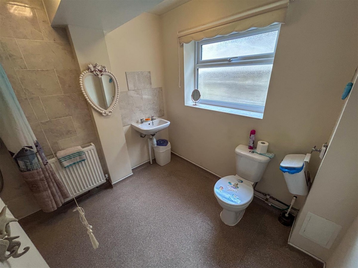 Tiled House Lane, Brierley Hill, DY5 4LG