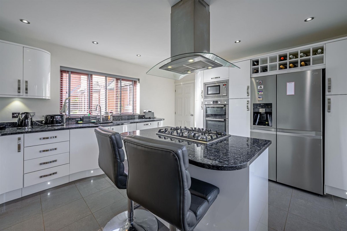 The Close, Enville, DY7 5HX