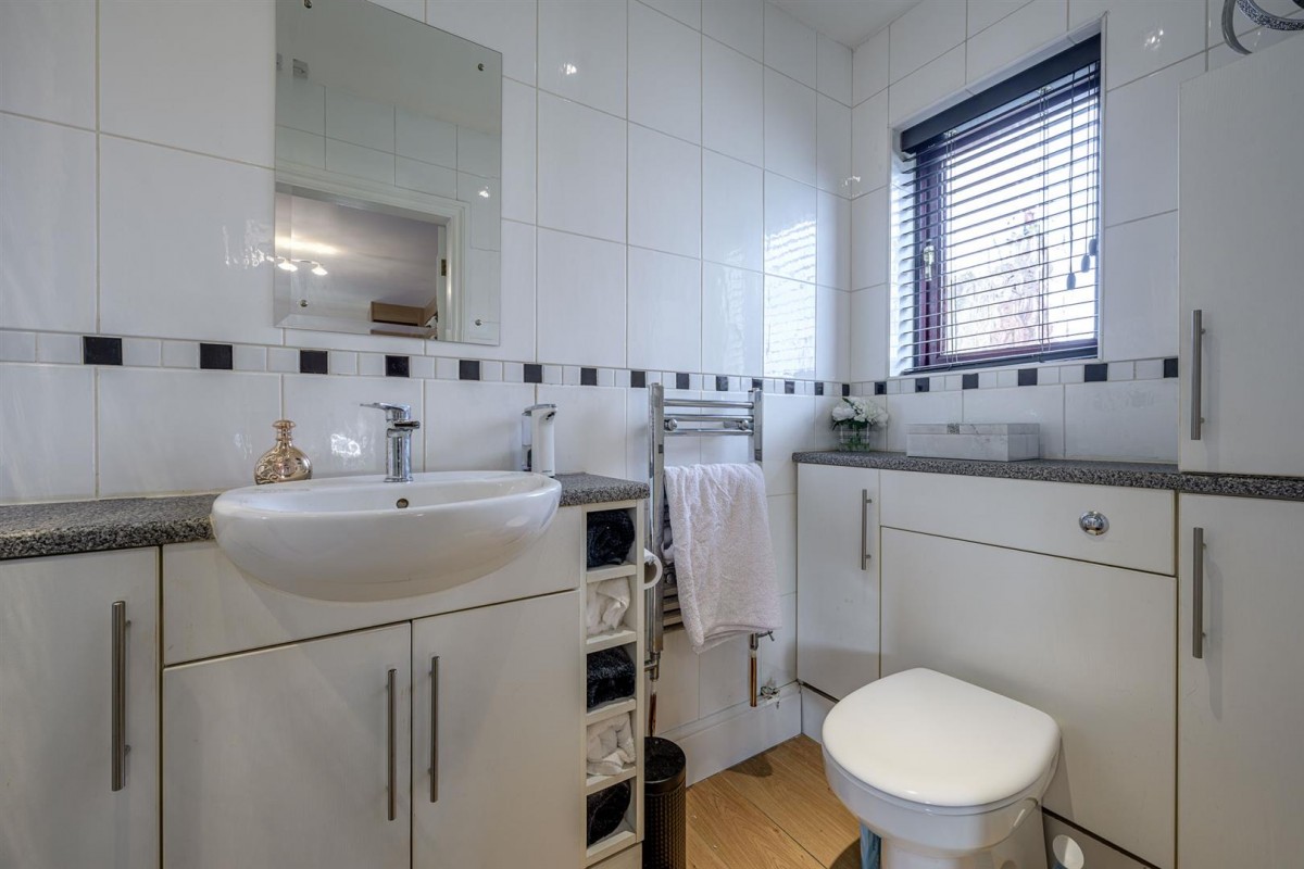 The Close, Enville, DY7 5HX