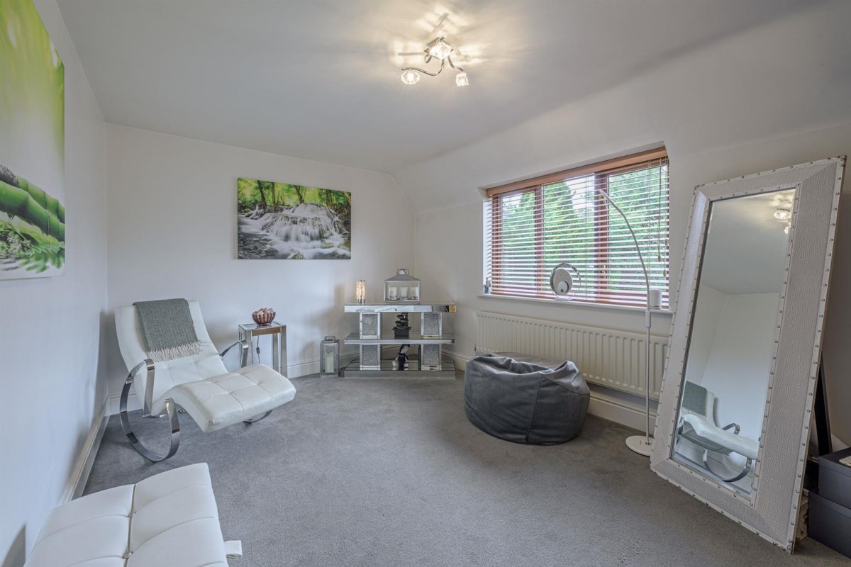 The Close, Enville, DY7 5HX