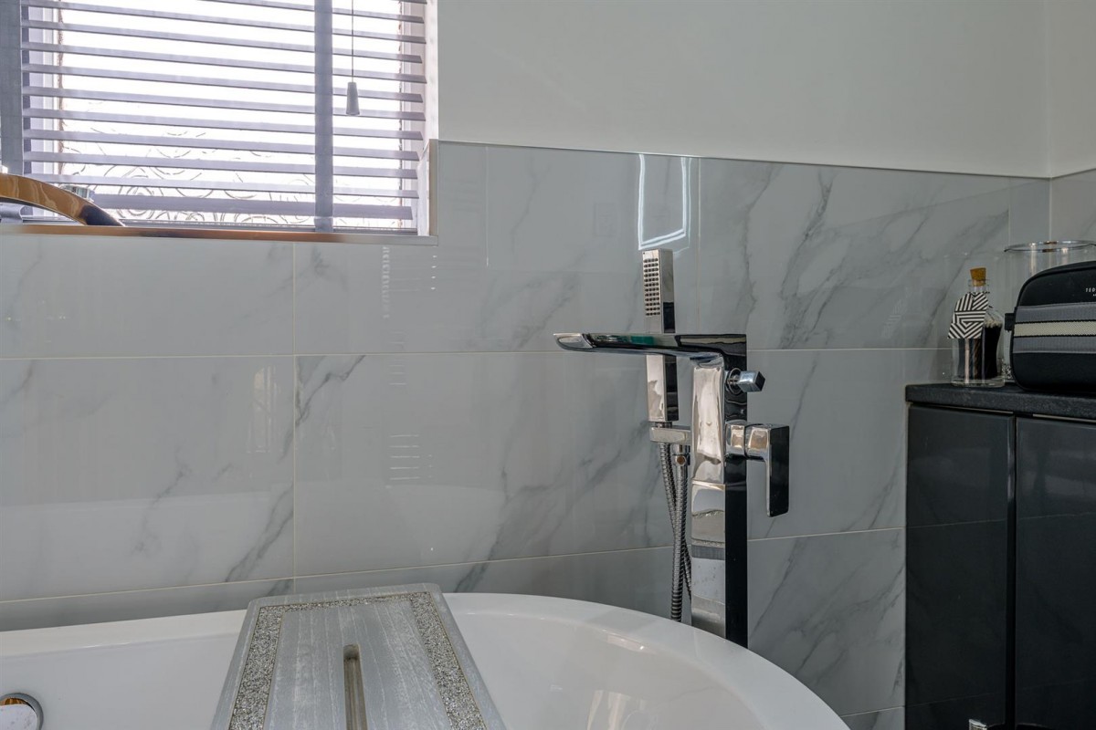 The Close, Enville, DY7 5HX