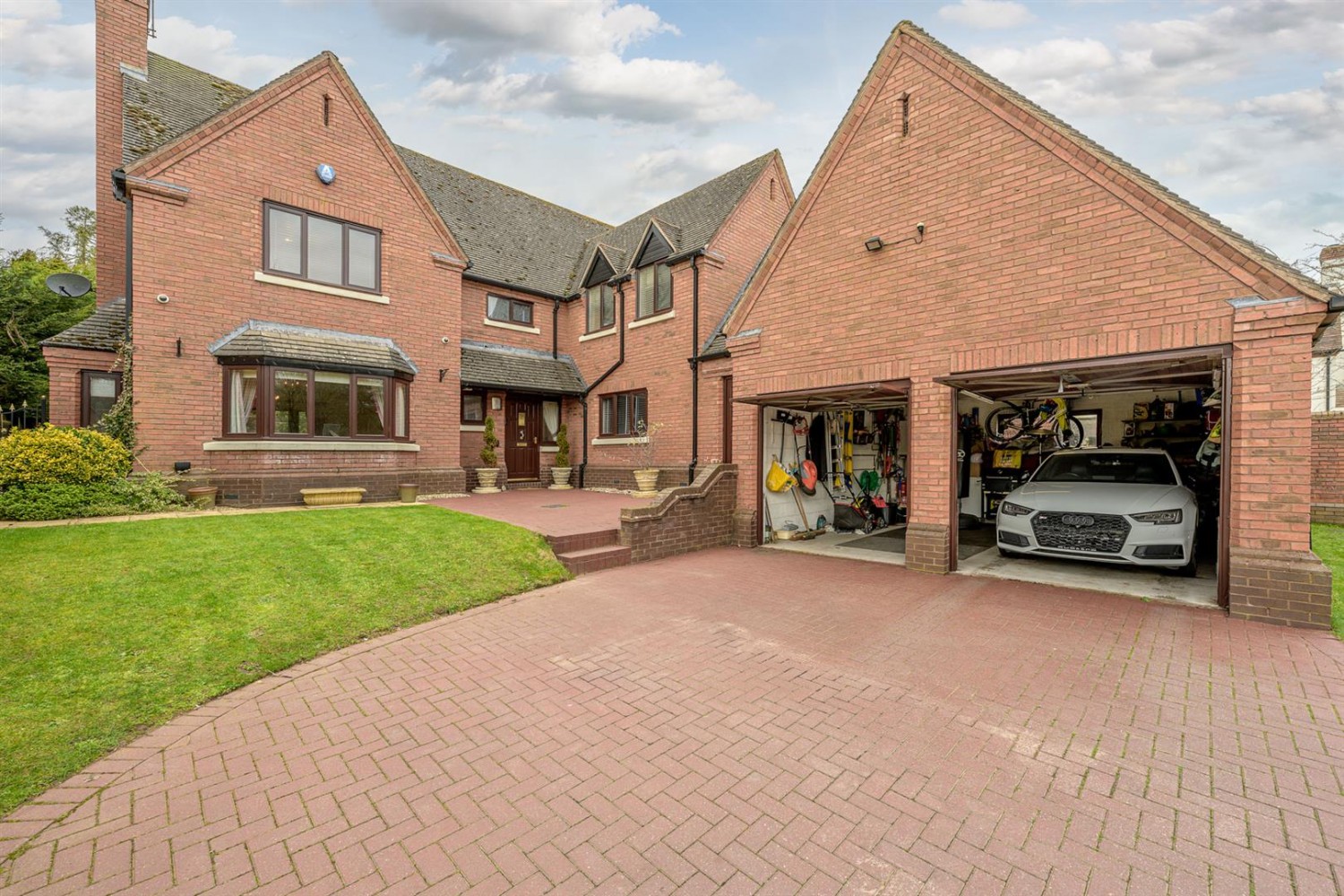 The Close, Enville, DY7 5HX