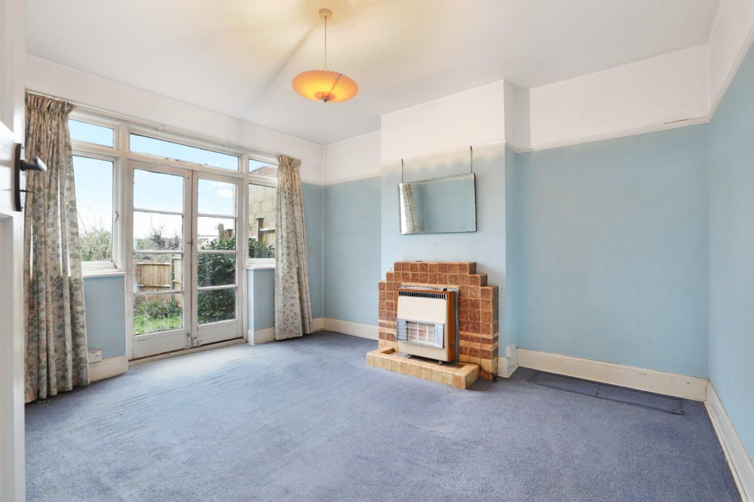 Derby Hill Crescent, London