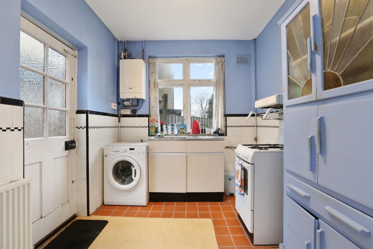 Derby Hill Crescent, London