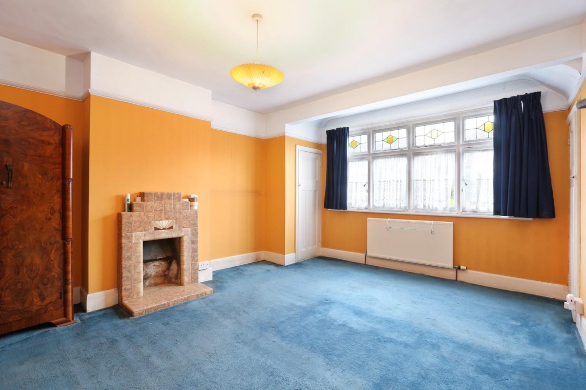 Derby Hill Crescent, London