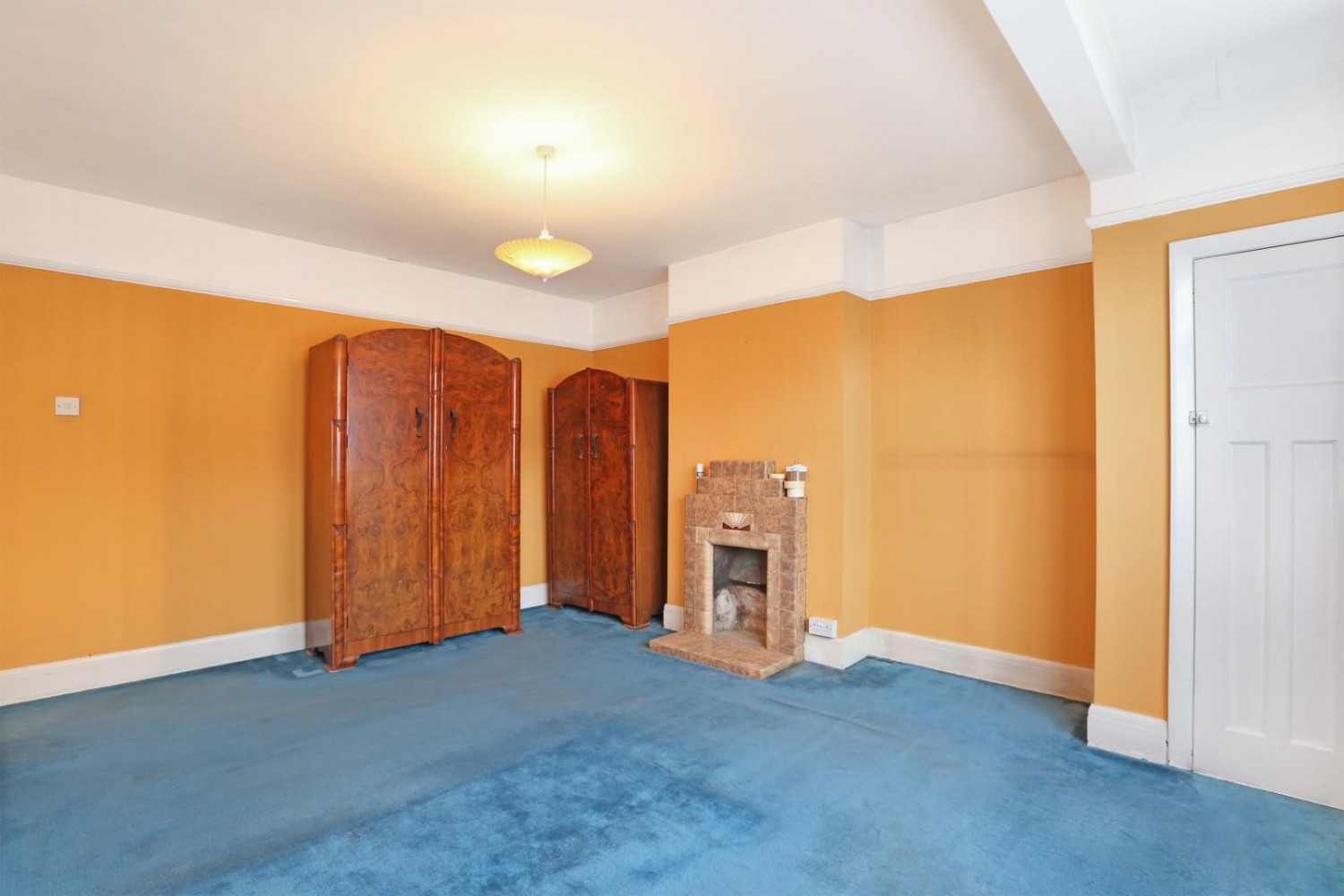 Derby Hill Crescent, London