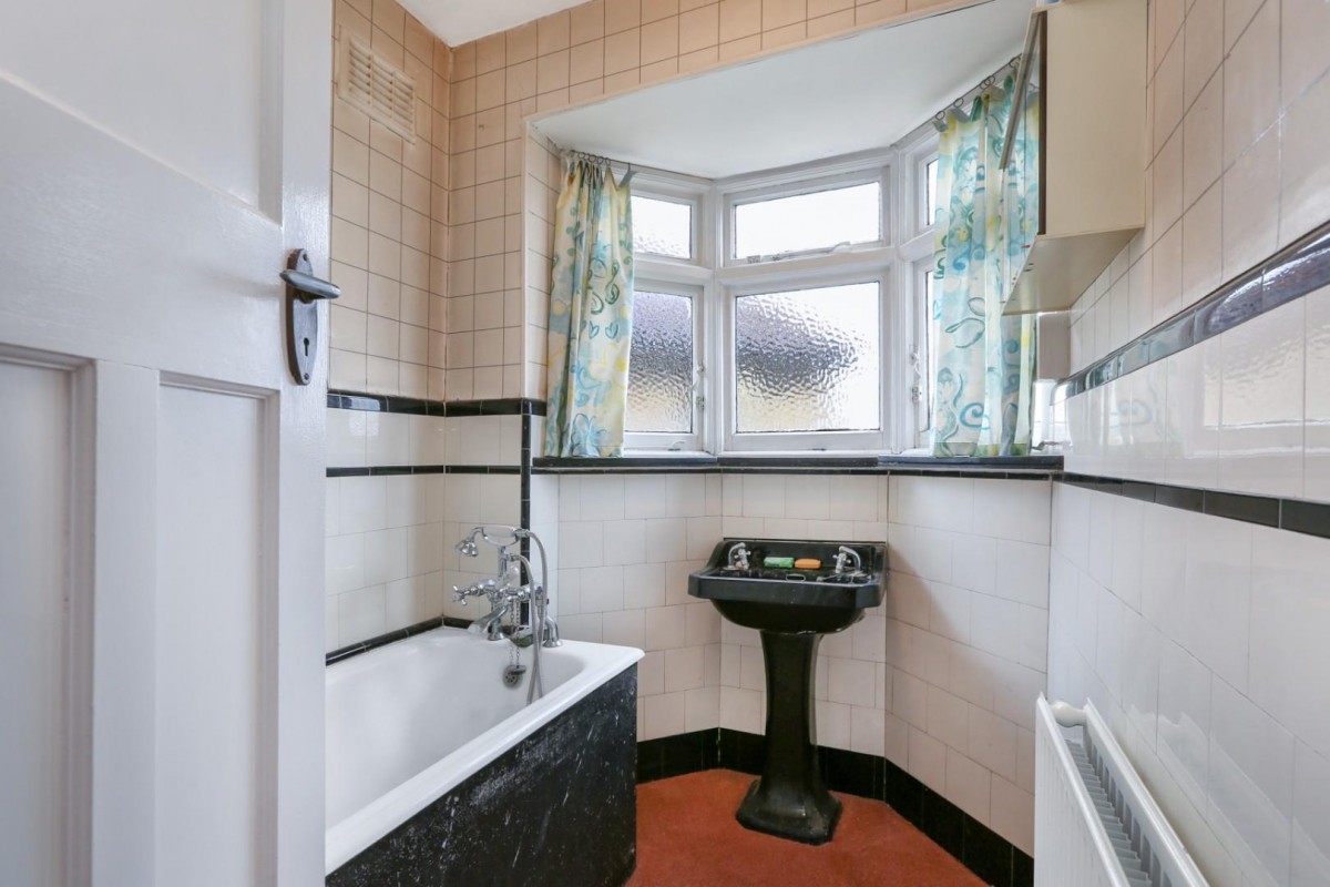 Derby Hill Crescent, London