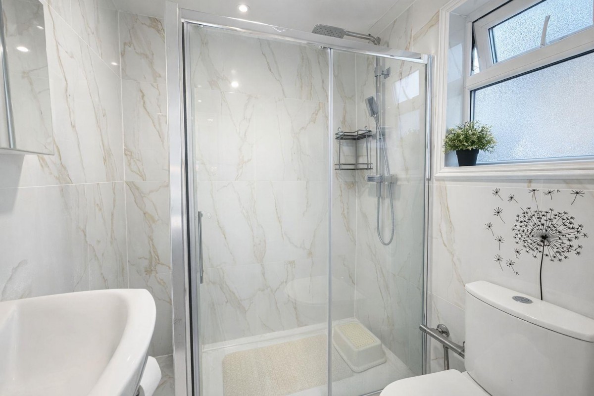 Tewkesbury Road, Carshalton