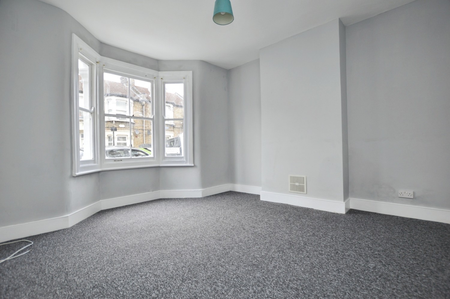 Ling Road, Canning Town