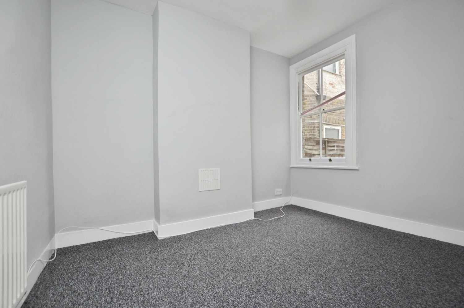 Ling Road, Canning Town