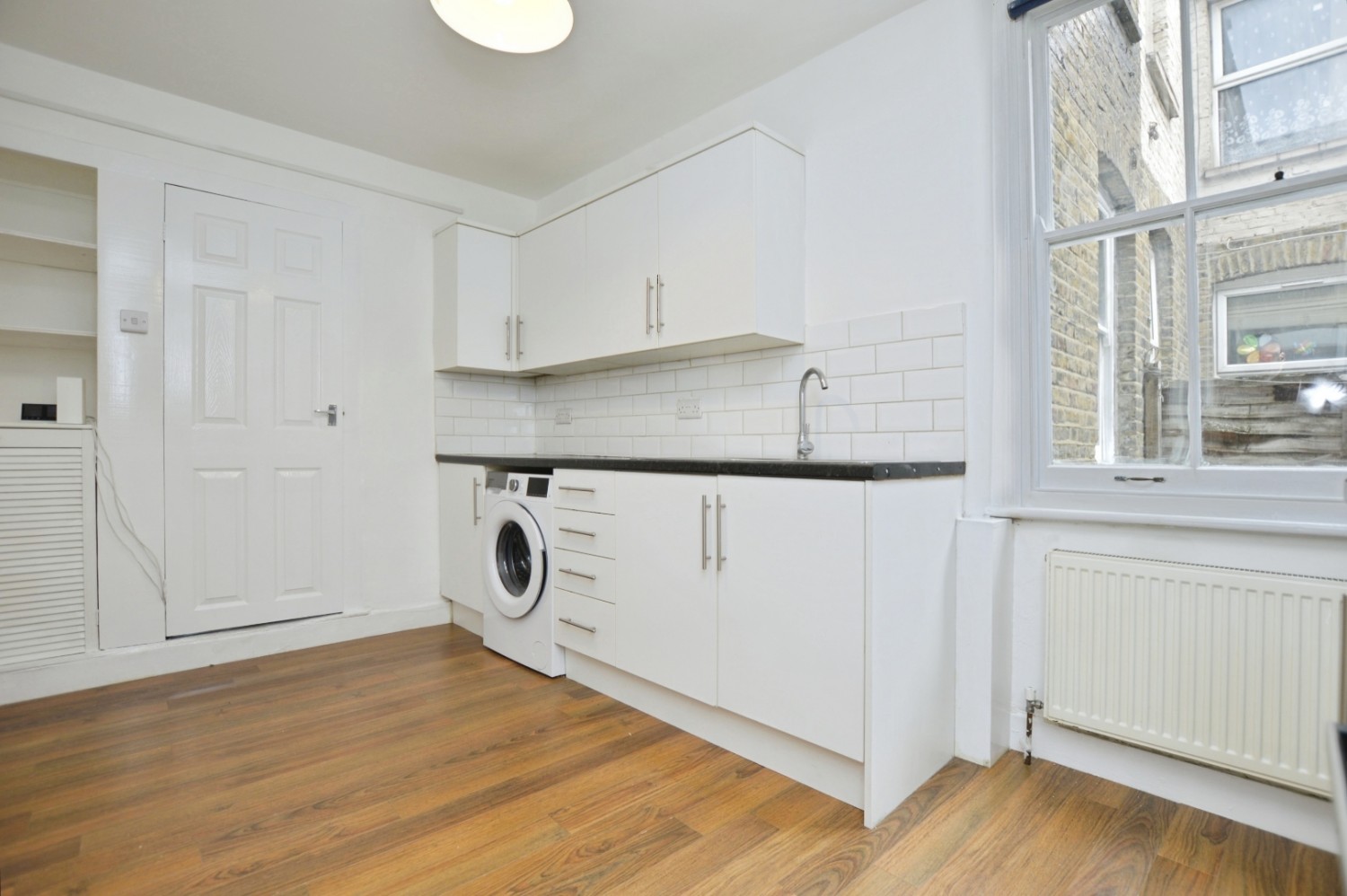 Ling Road, Canning Town