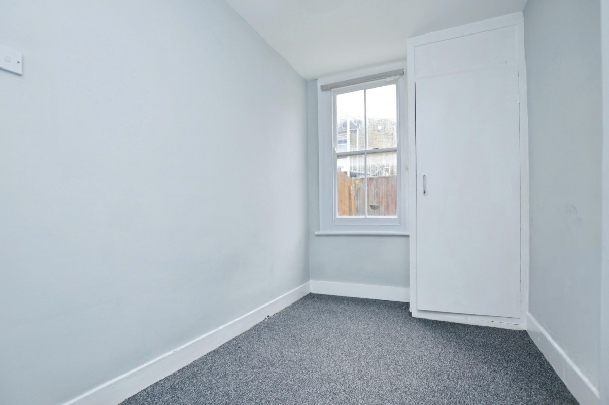 Ling Road, Canning Town