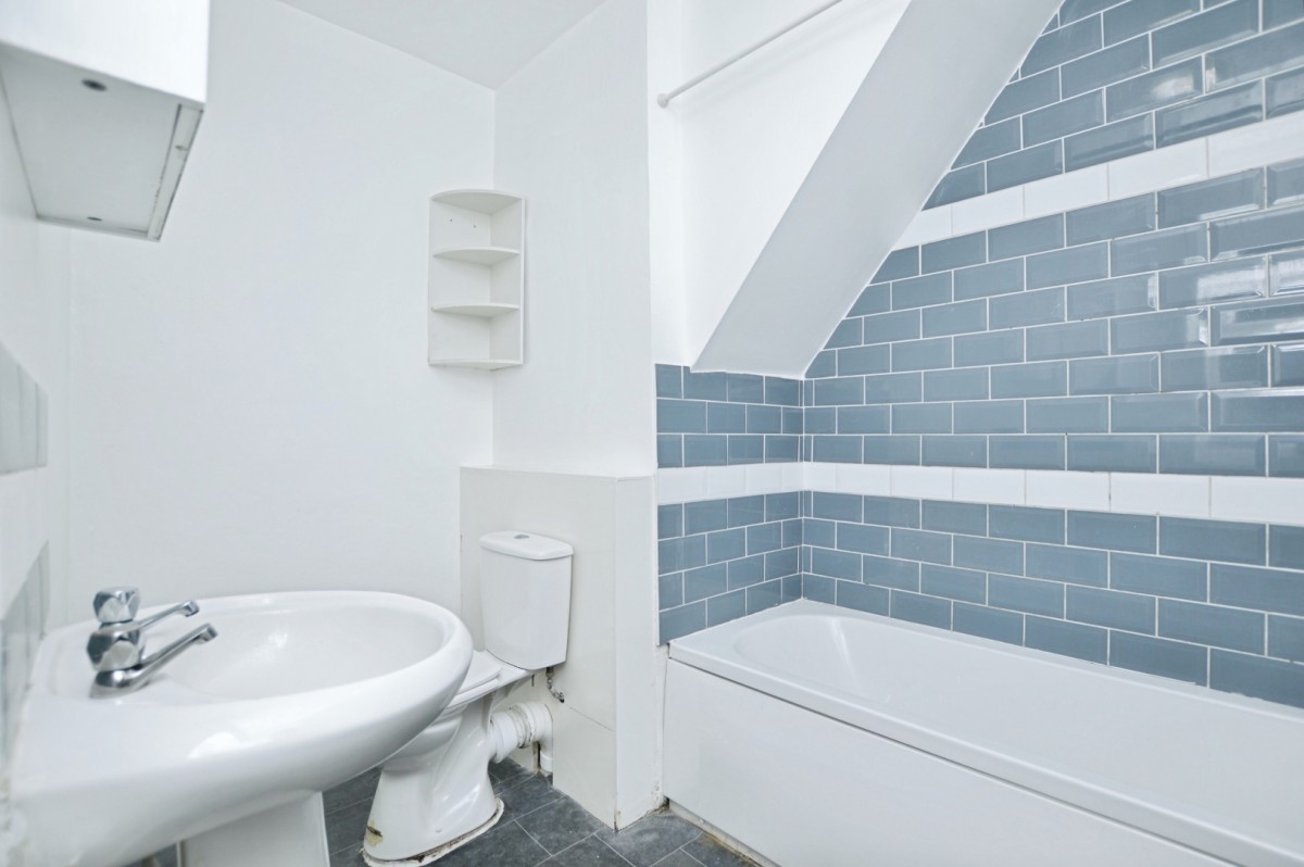 Ling Road, Canning Town