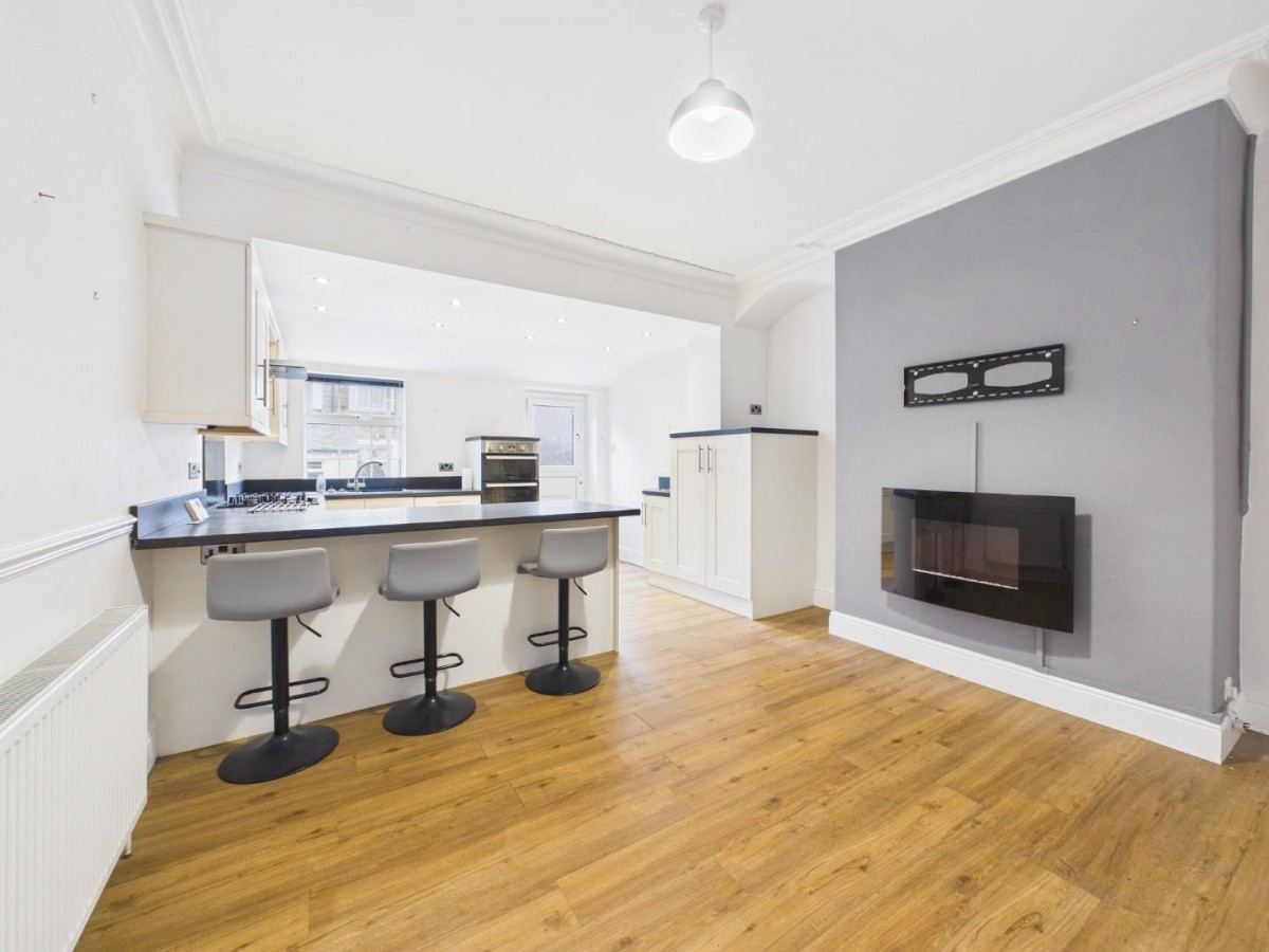 Heath Street, Bingley