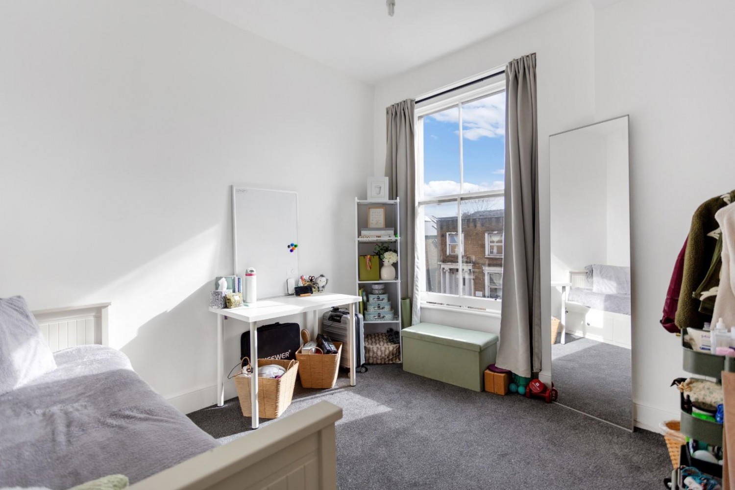 Lea Bridge Road, London, E5