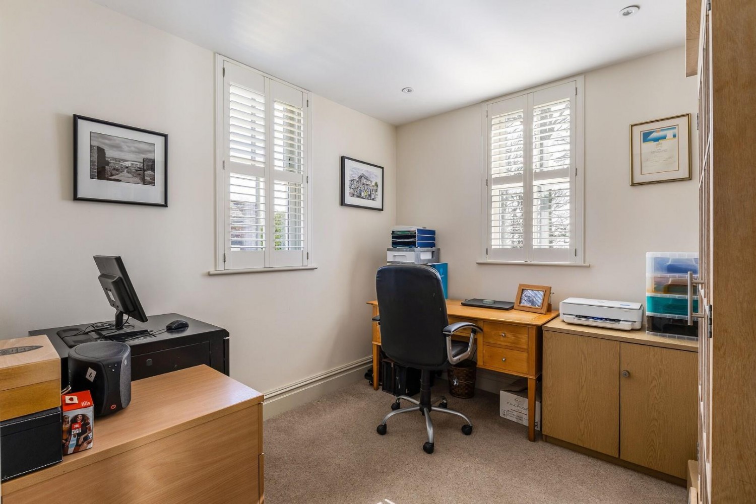 Carlton Lane, Yeadon, Leeds