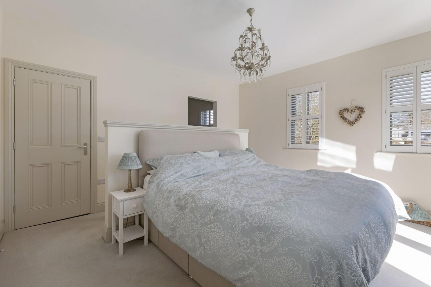 Carlton Lane, Yeadon, Leeds