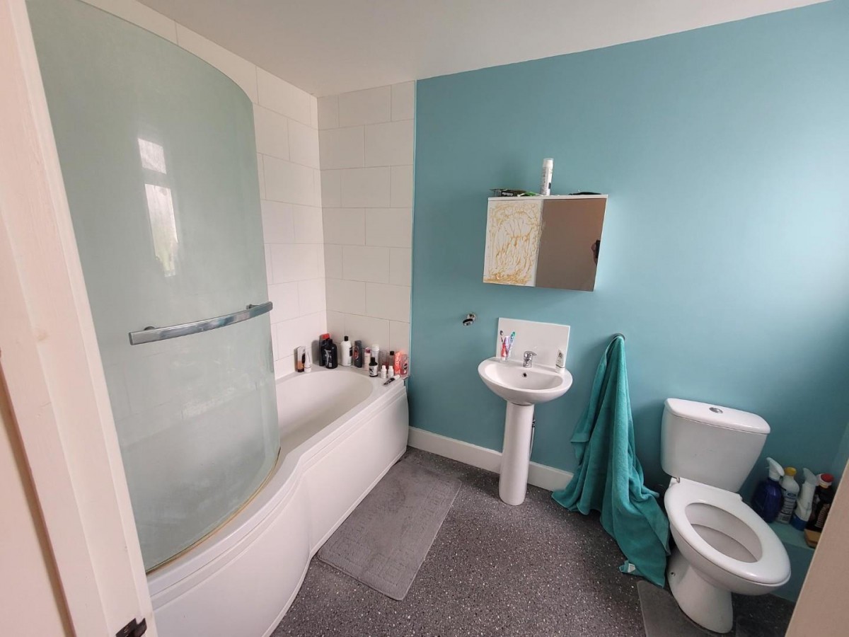 Edward Road, Folkestone, Kent, CT19 5RQ