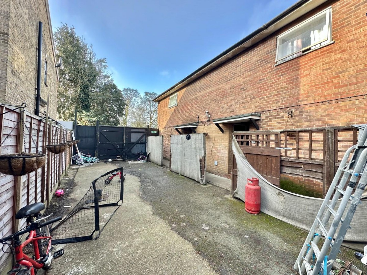 Station Road, West Drayton