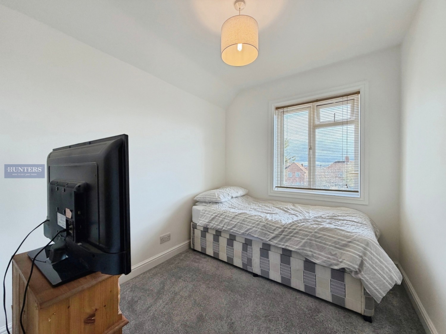 Newquay Road, Bristol, BS4 1EG