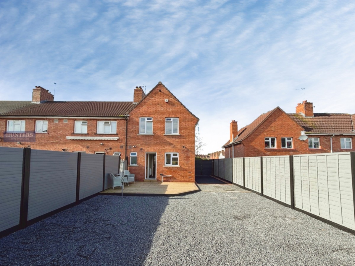 Newquay Road, Bristol, BS4 1EG