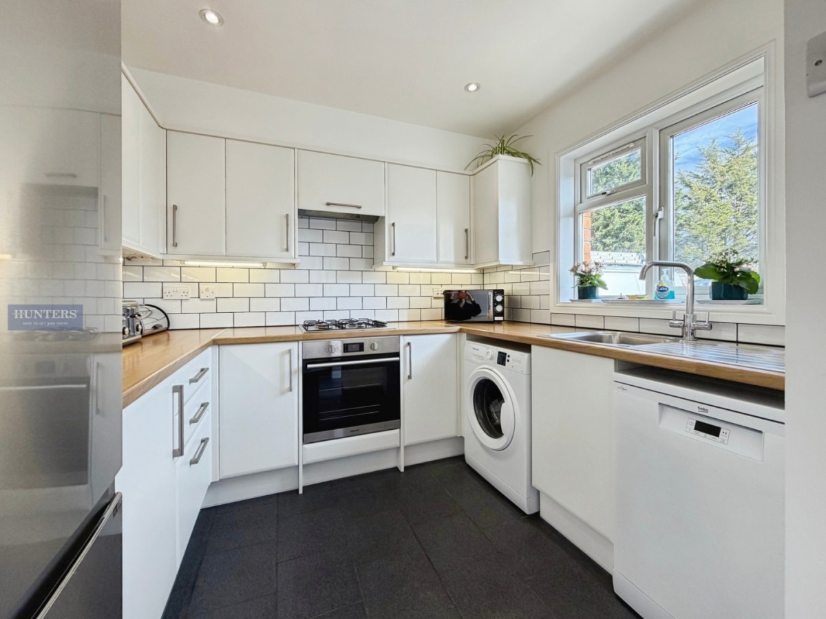 Newquay Road, Bristol, BS4 1EG