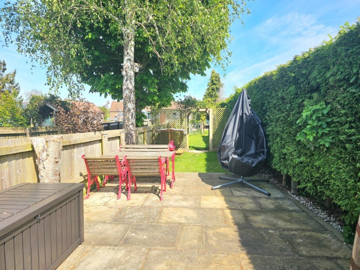 Lynch Road, Berkeley