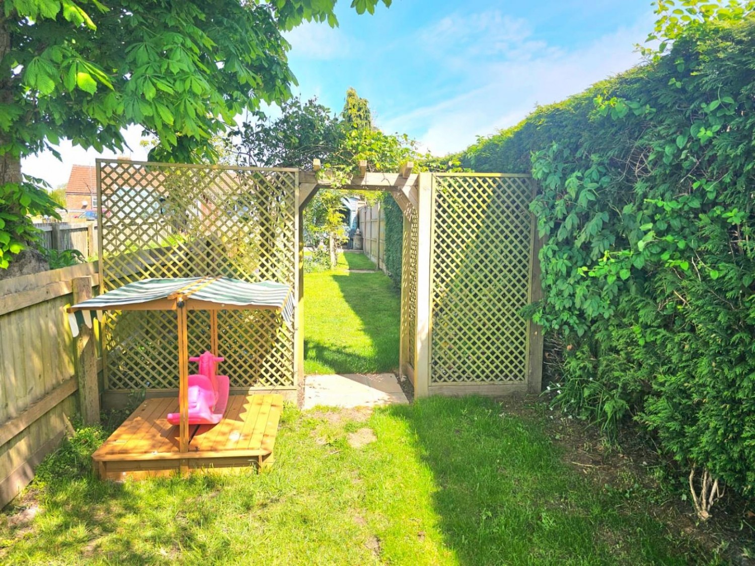 Lynch Road, Berkeley