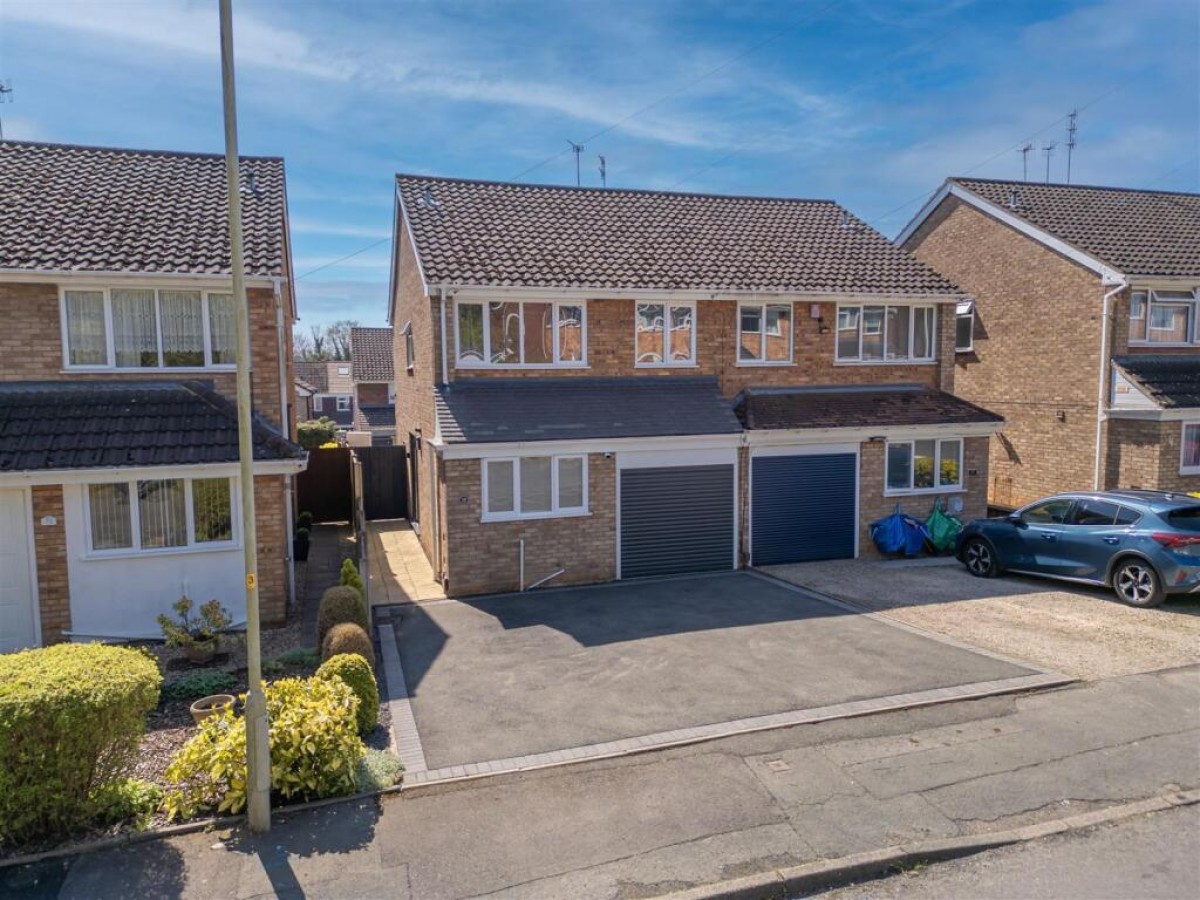 Quantock Road, Stourbridge, DY8 4UP